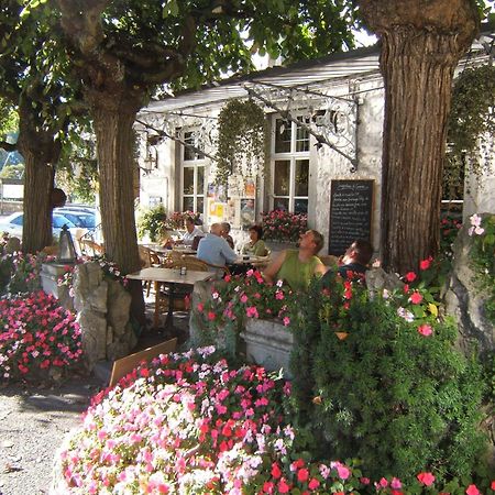 Royal Hotel-Restaurant Bonhomme Sougne-Remouchamps Exterior photo