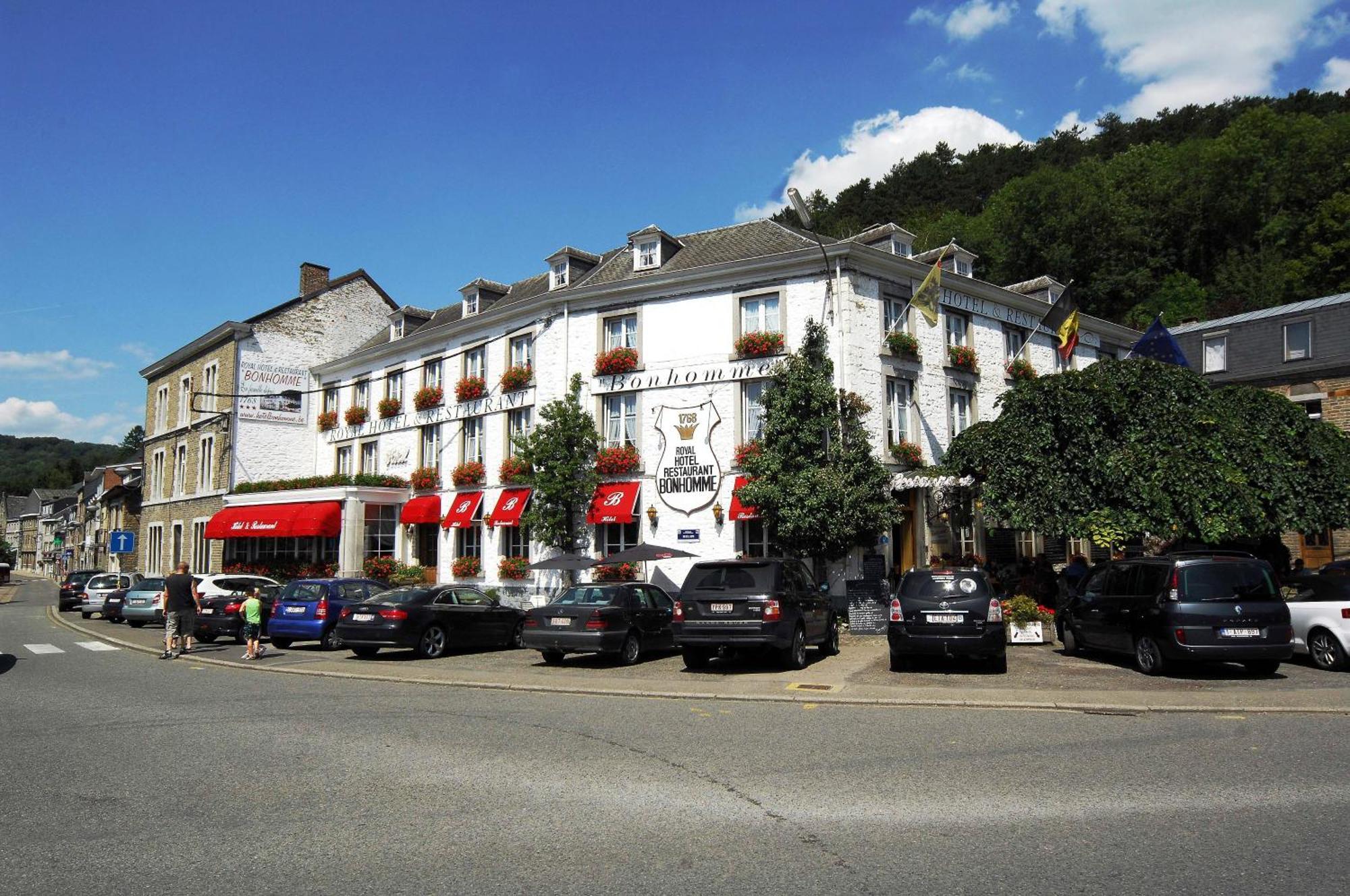 Royal Hotel-Restaurant Bonhomme Sougne-Remouchamps Exterior photo